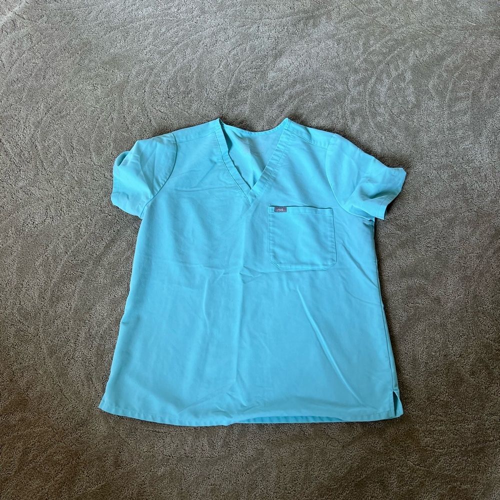 Figs Catarina One Pocket Scrub Top